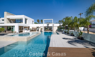 Indrukwekkende, moderne mansion met gastenverblijf te koop op de New Golden Mile tussen Marbella en Estepona 798004 