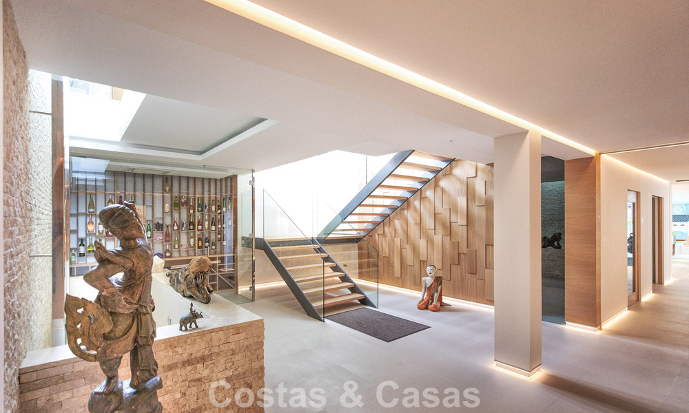 Indrukwekkende, moderne mansion met gastenverblijf te koop op de New Golden Mile tussen Marbella en Estepona 798005