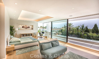 Indrukwekkende, moderne mansion met gastenverblijf te koop op de New Golden Mile tussen Marbella en Estepona 798013 