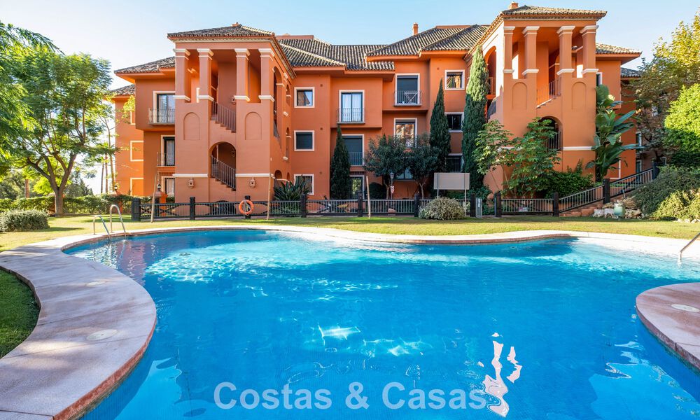 Instapklaar, ruim, luxe appartement met zeezicht te koop in Marbella - Benahavis 798155