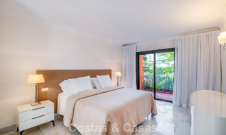 Instapklaar, ruim, luxe appartement met zeezicht te koop in Marbella - Benahavis 798160 