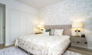Ruim, gemoderniseerd 4-slaapkamerappartement met zeezicht te koop in Nueva Andalucia, Marbella 798253 