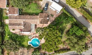 Charmante, rustieke villa met modern comfort te koop in Guadalmina Alta, Marbella 798297 