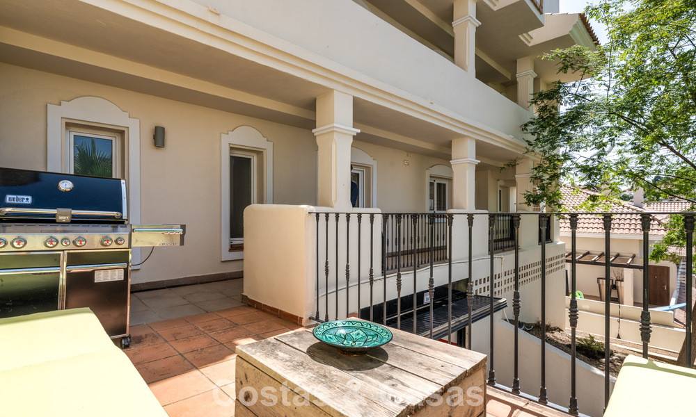 Luxueus, ruim duplex appartement met 4 slaapkamers te koop in een prestigieus resortstijl complex in Nueva Andalucia, Marbella 798392