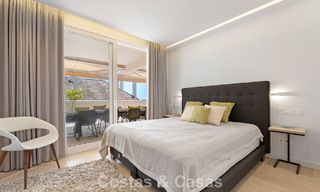 Luxueus, ruim duplex appartement met 4 slaapkamers te koop in een prestigieus resortstijl complex in Nueva Andalucia, Marbella 798400 