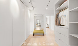 Luxueus, ruim duplex appartement met 4 slaapkamers te koop in een prestigieus resortstijl complex in Nueva Andalucia, Marbella 798403 