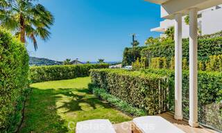 Luxe duplex appartement met grote tuin en zeezicht te koop in Marbella - Benahavis 798367 