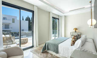 Geavanceerde designvilla te koop op een steenworp van de golfbaan, in het hart- van Nueva Andalucia, Marbella 798432 