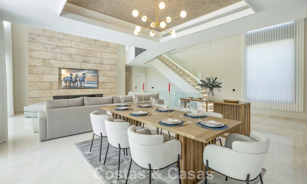 Geavanceerde designvilla te koop op een steenworp van de golfbaan, in het hart- van Nueva Andalucia, Marbella 798443