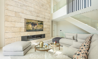 Geavanceerde designvilla te koop op een steenworp van de golfbaan, in het hart- van Nueva Andalucia, Marbella 798444 