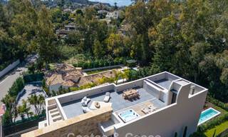 Geavanceerde designvilla te koop op een steenworp van de golfbaan, in het hart- van Nueva Andalucia, Marbella 798452 
