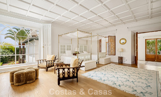 Statige luxevilla in een klassiek mediterrane bouwstijl en met prachtige siertuinen te koop in Sierra Blanca, Marbella 798500 