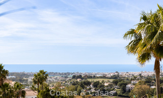 Luxe design townhouse met panoramisch zeezicht te koop in La Quinta, Marbella - Benahavis 798646 
