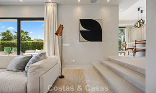 Instapklare, eigentijds-mediterrane nieuwe luxevilla te koop in een golfwijk van Marbella - Benahavis 798717 