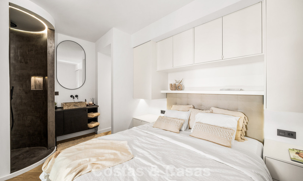 Instapklaar en eigentijds volledig gerenoveerd appartement te koop in Nueva Andalucia, Marbella 798898