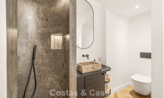 Instapklaar en eigentijds volledig gerenoveerd appartement te koop in Nueva Andalucia, Marbella 798899 