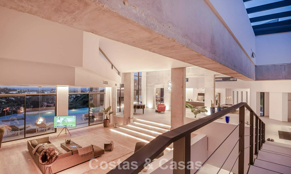 Geavanceerde luxevilla met panoramisch zeezicht te koop in de heuvels van Marbella - Benahavis 798963