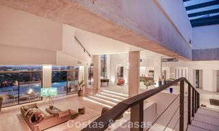 Geavanceerde luxevilla met panoramisch zeezicht te koop in de heuvels van Marbella - Benahavis 798963 