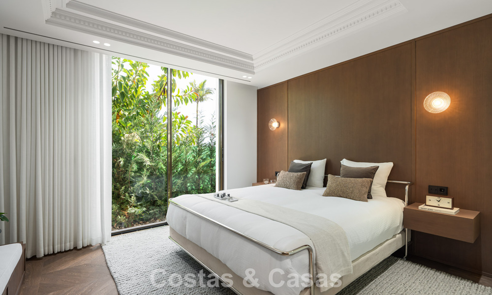 Royale villa in een eigentijdse, Mediterrane bouwstijl te koop in een afgeschermde urbanisatie in Marbella - Benahavis 799067