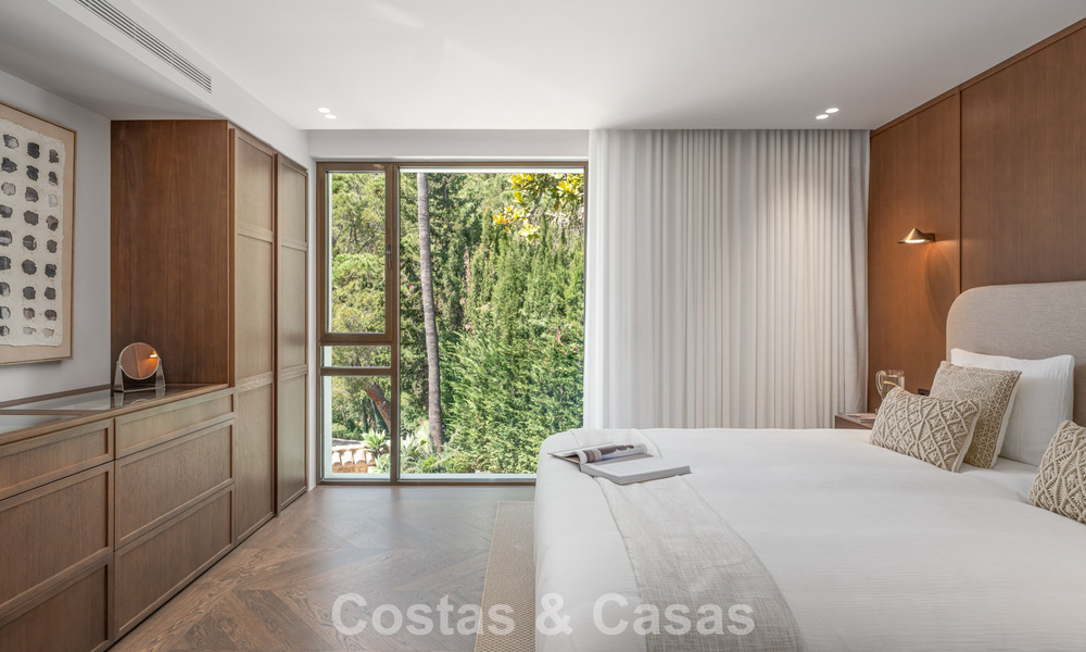 Royale villa in een eigentijdse, Mediterrane bouwstijl te koop in een afgeschermde urbanisatie in Marbella - Benahavis 799070