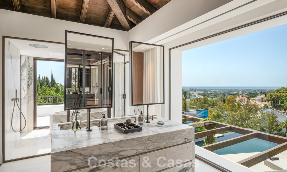 Royale villa in een eigentijdse, Mediterrane bouwstijl te koop in een afgeschermde urbanisatie in Marbella - Benahavis 799075