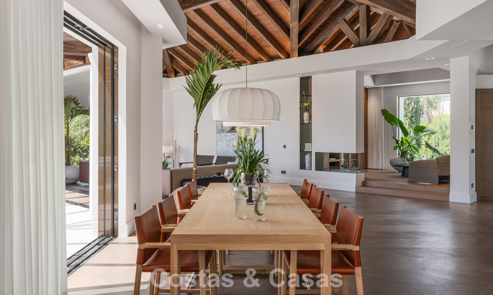 Royale villa in een eigentijdse, Mediterrane bouwstijl te koop in een afgeschermde urbanisatie in Marbella - Benahavis 799088