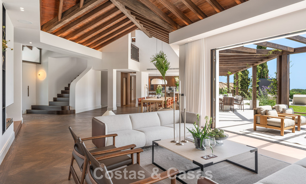Royale villa in een eigentijdse, Mediterrane bouwstijl te koop in een afgeschermde urbanisatie in Marbella - Benahavis 799090