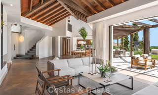 Royale villa in een eigentijdse, Mediterrane bouwstijl te koop in een afgeschermde urbanisatie in Marbella - Benahavis 799090 