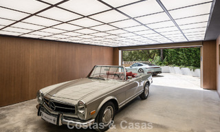 Royale villa in een eigentijdse, Mediterrane bouwstijl te koop in een afgeschermde urbanisatie in Marbella - Benahavis 799091 