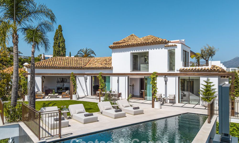 Royale villa in een eigentijdse, Mediterrane bouwstijl te koop in een afgeschermde urbanisatie in Marbella - Benahavis 799092