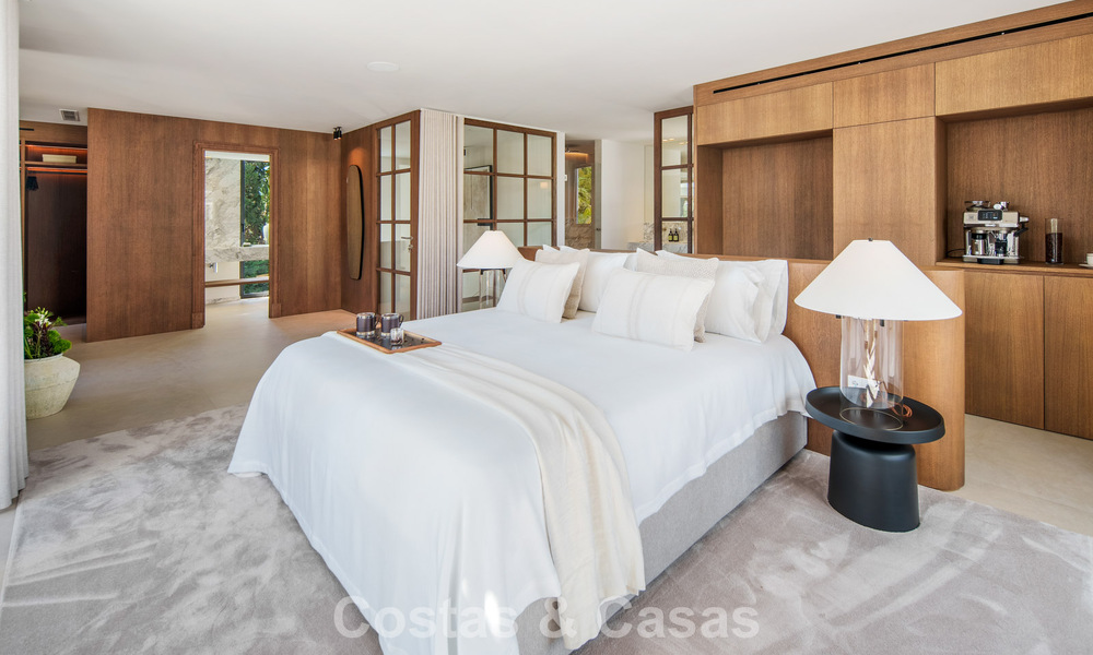 Instapklare, hedendaagse Mediterrane villa te koop grenzend aan de golfbaan van Las Brisas in Nueva Andalucia, Marbella 799110
