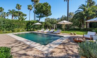 Instapklare, hedendaagse Mediterrane villa te koop grenzend aan de golfbaan van Las Brisas in Nueva Andalucia, Marbella 799130 