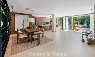 Instapklare, hedendaagse Mediterrane villa te koop grenzend aan de golfbaan van Las Brisas in Nueva Andalucia, Marbella 799138 