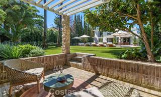 Instapklare, hedendaagse Mediterrane villa te koop grenzend aan de golfbaan van Las Brisas in Nueva Andalucia, Marbella 799166 