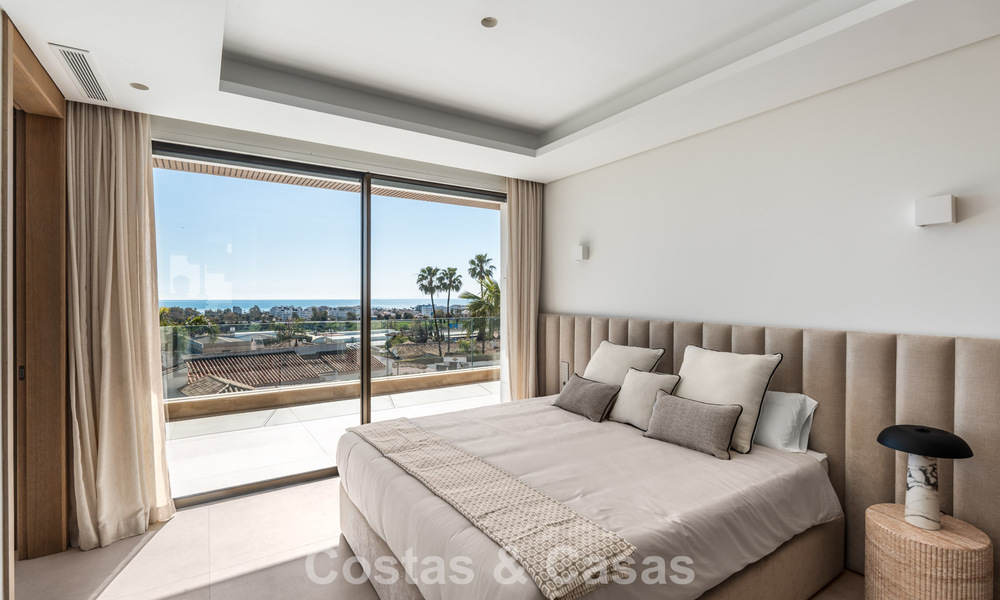 Moderne luxevilla met adembenemend zeezicht te koop vlakbij Malaga West, Costa del Sol 799429
