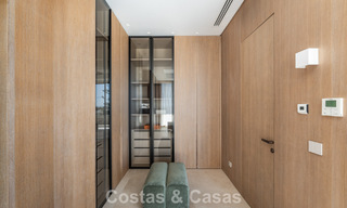 Moderne luxevilla met adembenemend zeezicht te koop vlakbij Malaga West, Costa del Sol 799432 
