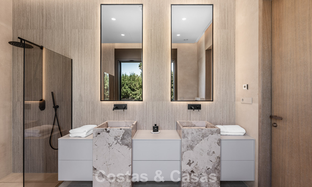 Moderne luxevilla met adembenemend zeezicht te koop vlakbij Malaga West, Costa del Sol 799433