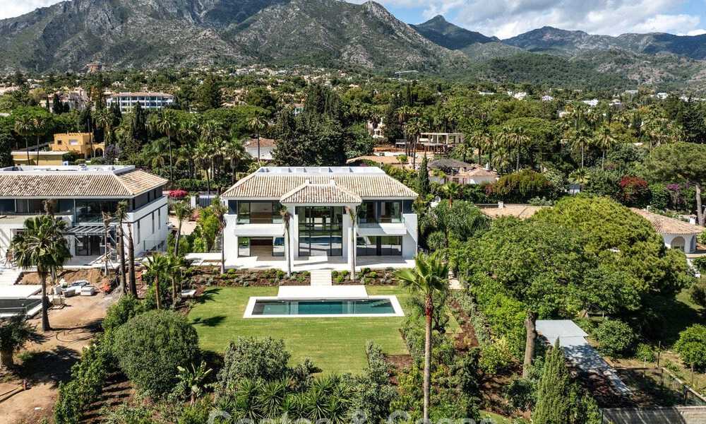 Nieuwe, moderne, architectonische villa met adembenemend zeezicht te koop op Marbella’s Golden Mile 799371