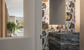 Stijlvolle hedendaagse villa te koop op de New Golden Mile tussen Marbella en Estepona 799476 