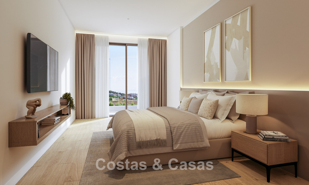 Moderne nieuwbouwhuizen met berg- en zeezicht te koop in een resort-stijl complex in Fuengirola, Costa del Sol 799587