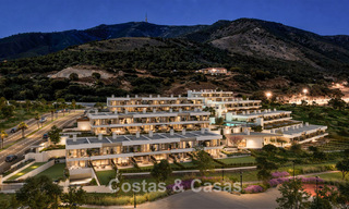 Moderne nieuwbouwhuizen met berg- en zeezicht te koop in een resort-stijl complex in Fuengirola, Costa del Sol 799599 