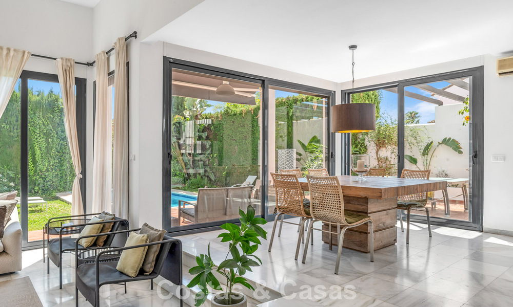 Villa te koop in Nueva Andalucia, Marbella, op loopafstand van het strand, dicht bij Puerto Banus 799653