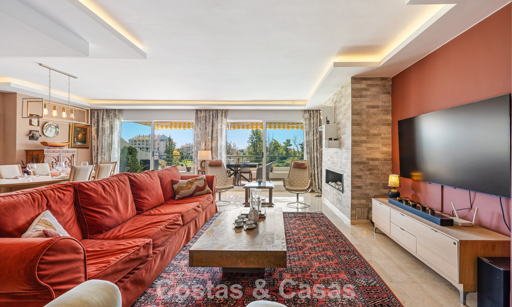 Gerenoveerd, frontline golf appartement te koop dicht bij alle voorzieningen in Guadalmina Alta en San Pedro, Marbella 799711