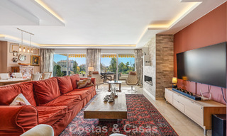 Gerenoveerd, frontline golf appartement te koop dicht bij alle voorzieningen in Guadalmina Alta en San Pedro, Marbella 799711 