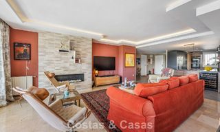 Gerenoveerd, frontline golf appartement te koop dicht bij alle voorzieningen in Guadalmina Alta en San Pedro, Marbella 799714 