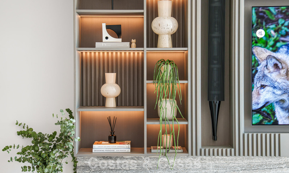 Hoogwaardig gerenoveerd penthouse met spectaculair zeezicht te koop in Marbella - Benahavis 800072