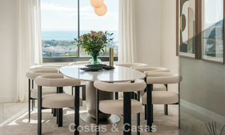 Hoogwaardig gerenoveerd penthouse met spectaculair zeezicht te koop in Marbella - Benahavis 800074 