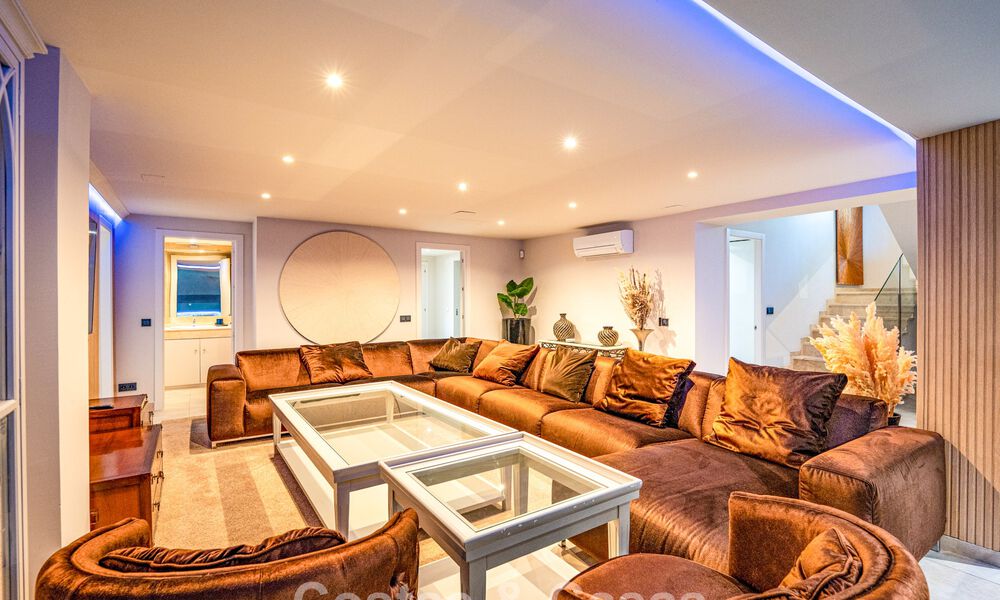 Luxueuze villa met entertainment-level en gastenverblijf te koop in Nueva Andalucía, Marbella 800001