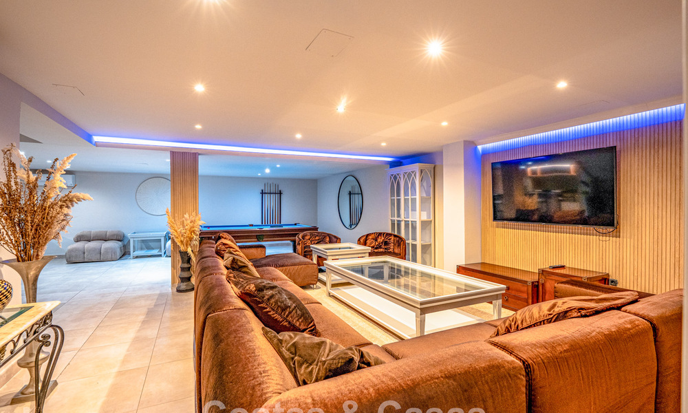 Luxueuze villa met entertainment-level en gastenverblijf te koop in Nueva Andalucía, Marbella 800003