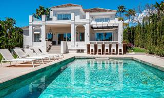 Luxueuze villa met entertainment-level en gastenverblijf te koop in Nueva Andalucía, Marbella 800015 
